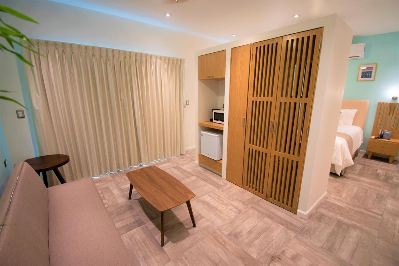 איסלה מוחרס Bartolome Oceanfront Suites מראה חיצוני תמונה